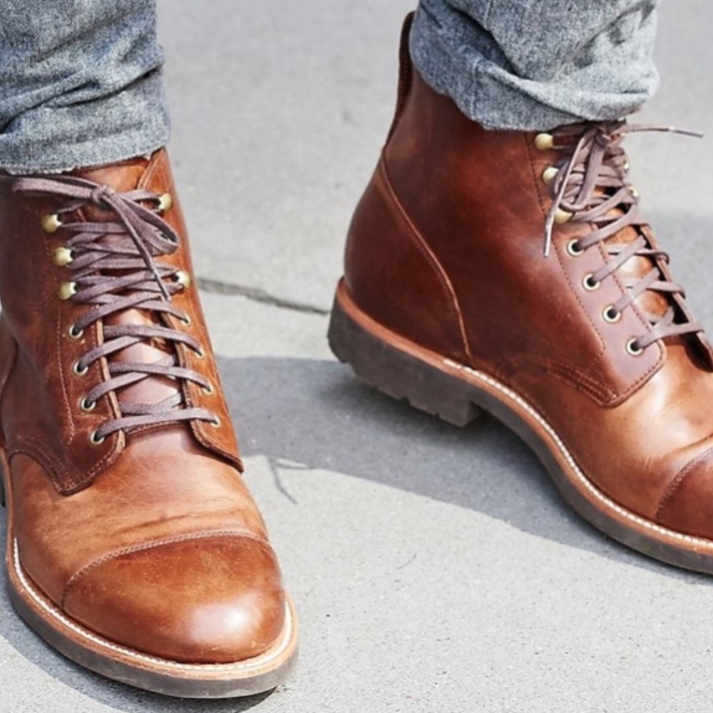 Never worn Men's Jcrew lace up brown leather boots